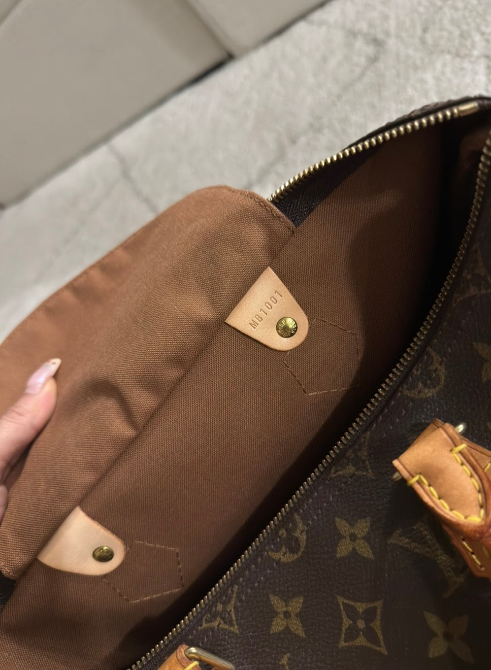 Louis Vuitton Monogram Speedy 35